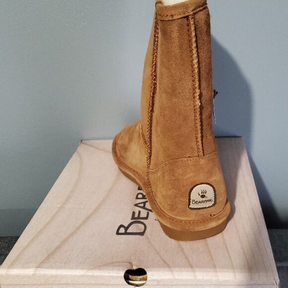 NWT BearPaw Emma Short Boot Size 9 - Picture 5 of 5